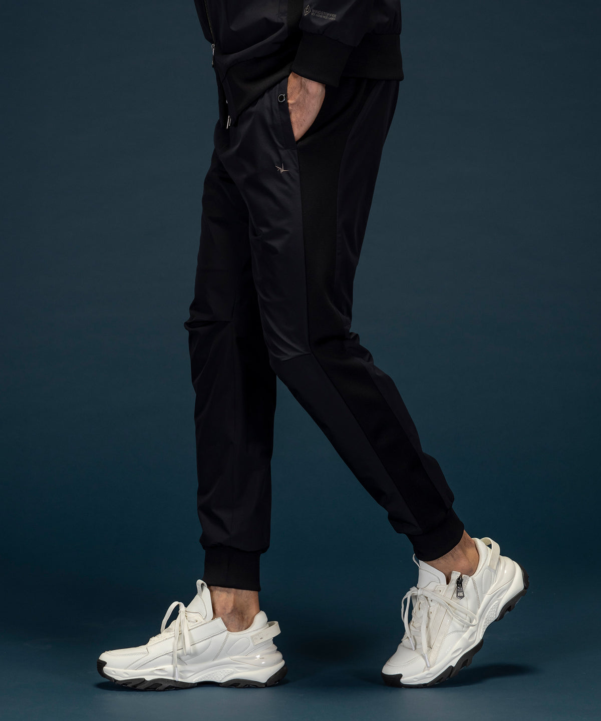 GTX JOGGER PANTS ジョガーパンツ / WINDSTOPPER(R) プロダクト by GORE-TEX LABS