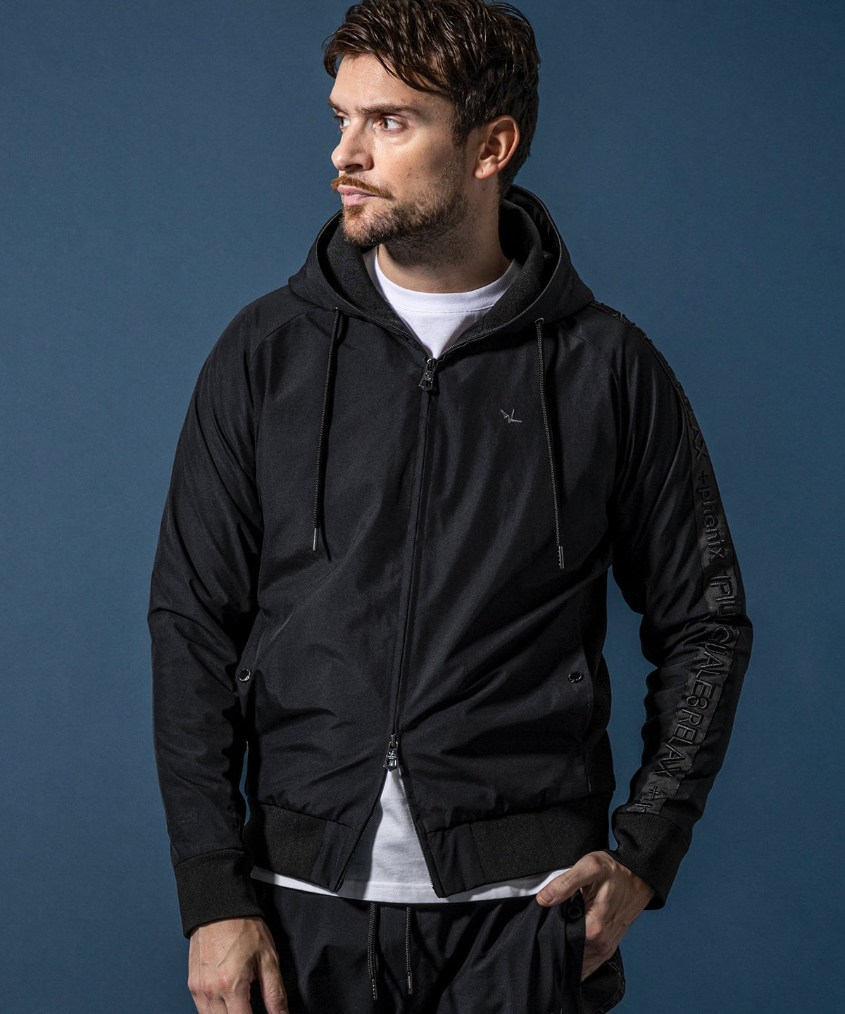 GTX SLEEVE LOGO LINE HOODIE スリーブロゴラインフーディー / WINDSTOPPER(R) プロダクト by GORE-TEX LABS