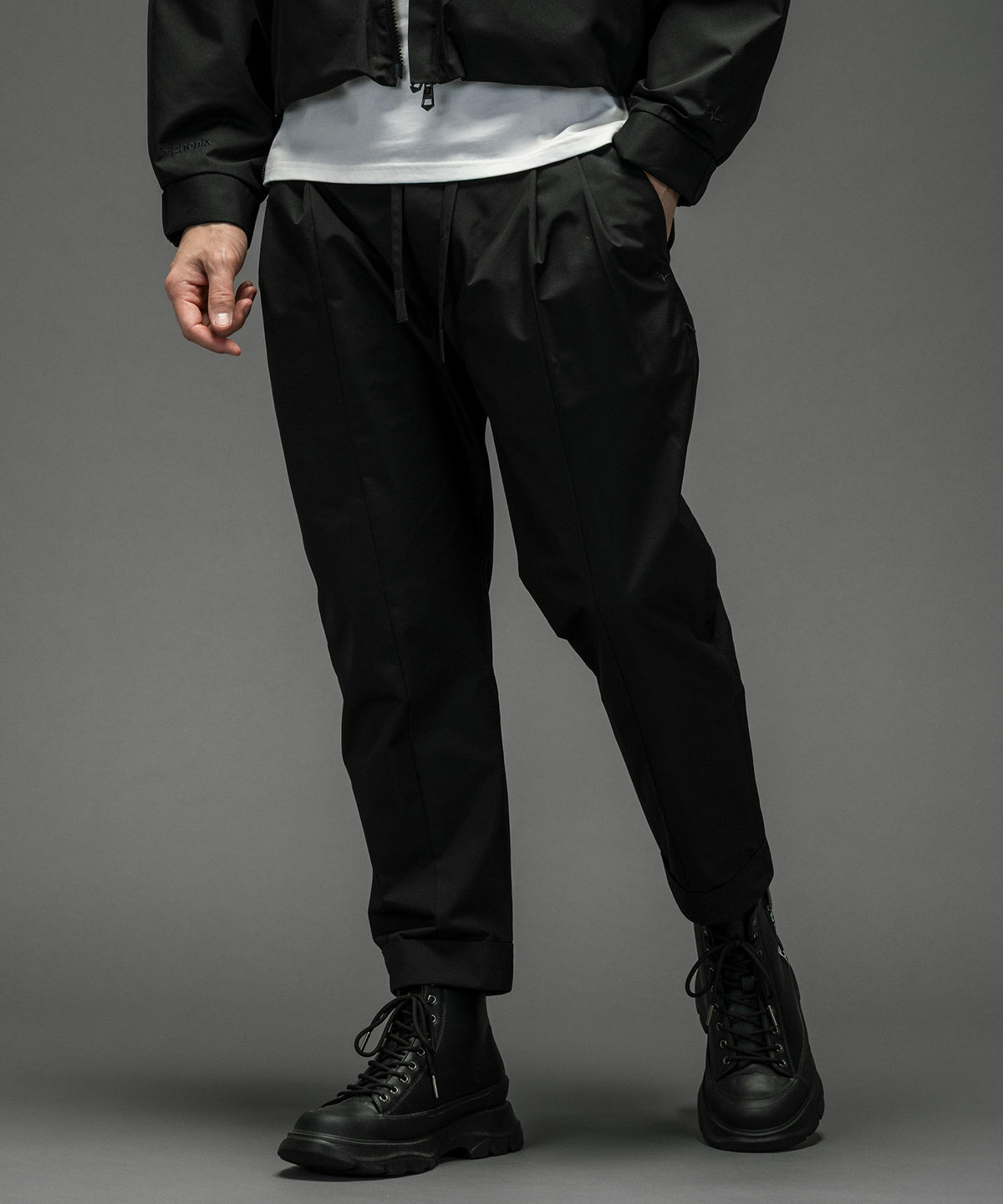 CROPPED SLACKS クロップドスラックス / WINDSTOPPER プロダクト by GORE-TEX LABS