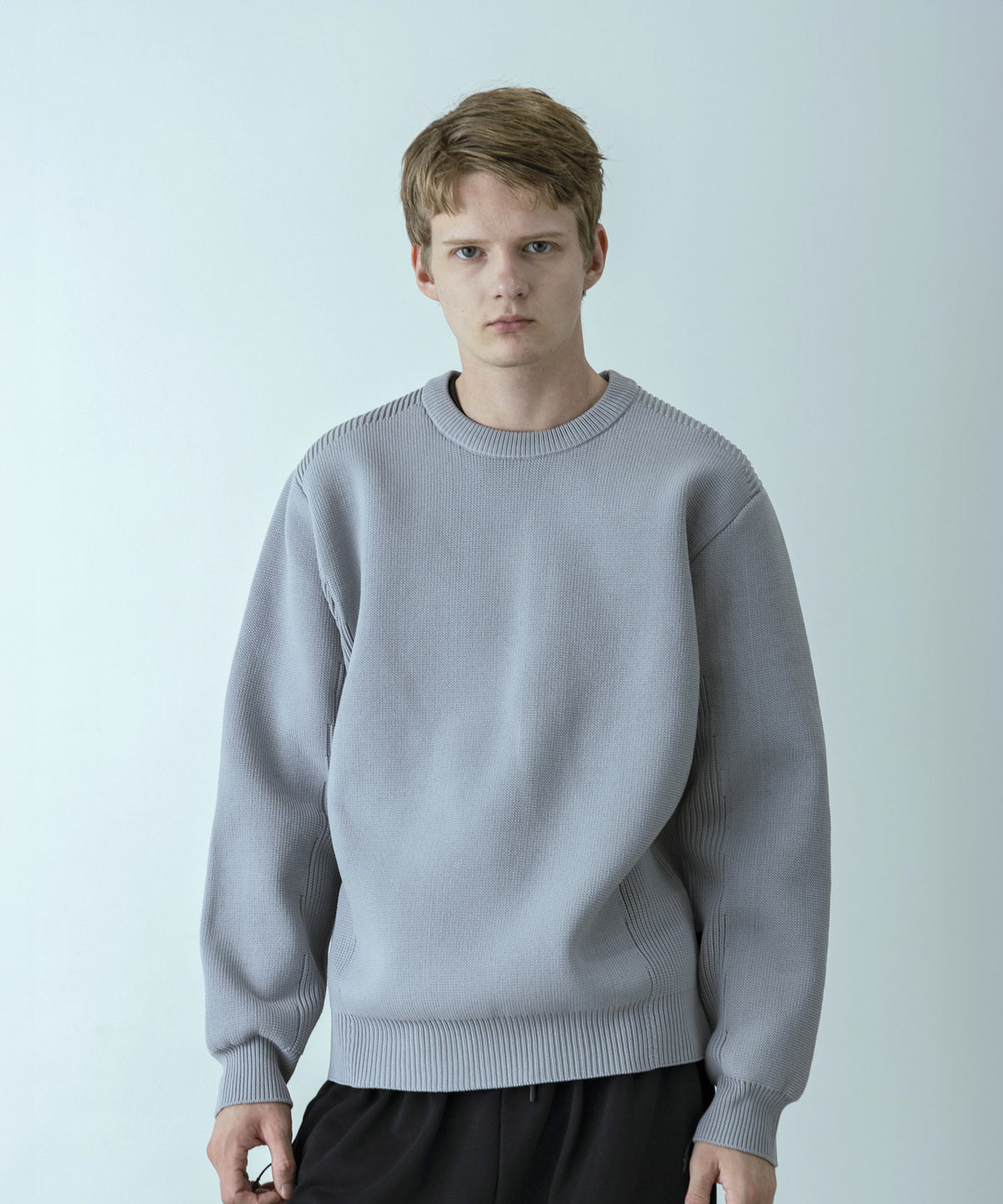 【MENS】HYBRID KNITTED LONG SLEEVE PULL OVER ハイブリッドニット ロングスリーブプルオーバー / +phenix(プラスフェニックス)