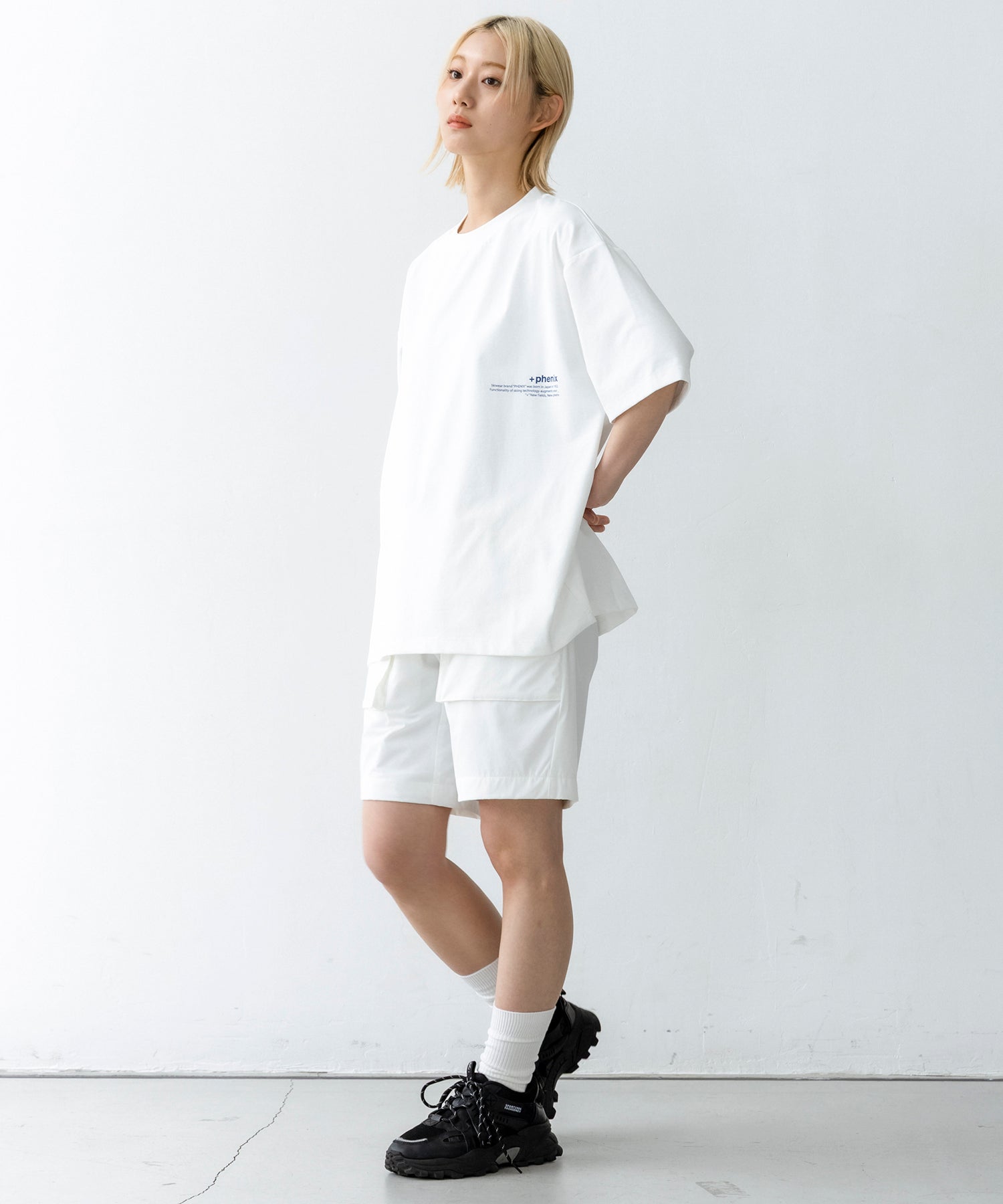 Outlast® TYPOGRAPHY SHORT SLEEVE TEE / タイポグラフィ ショートスリーブTシャツ