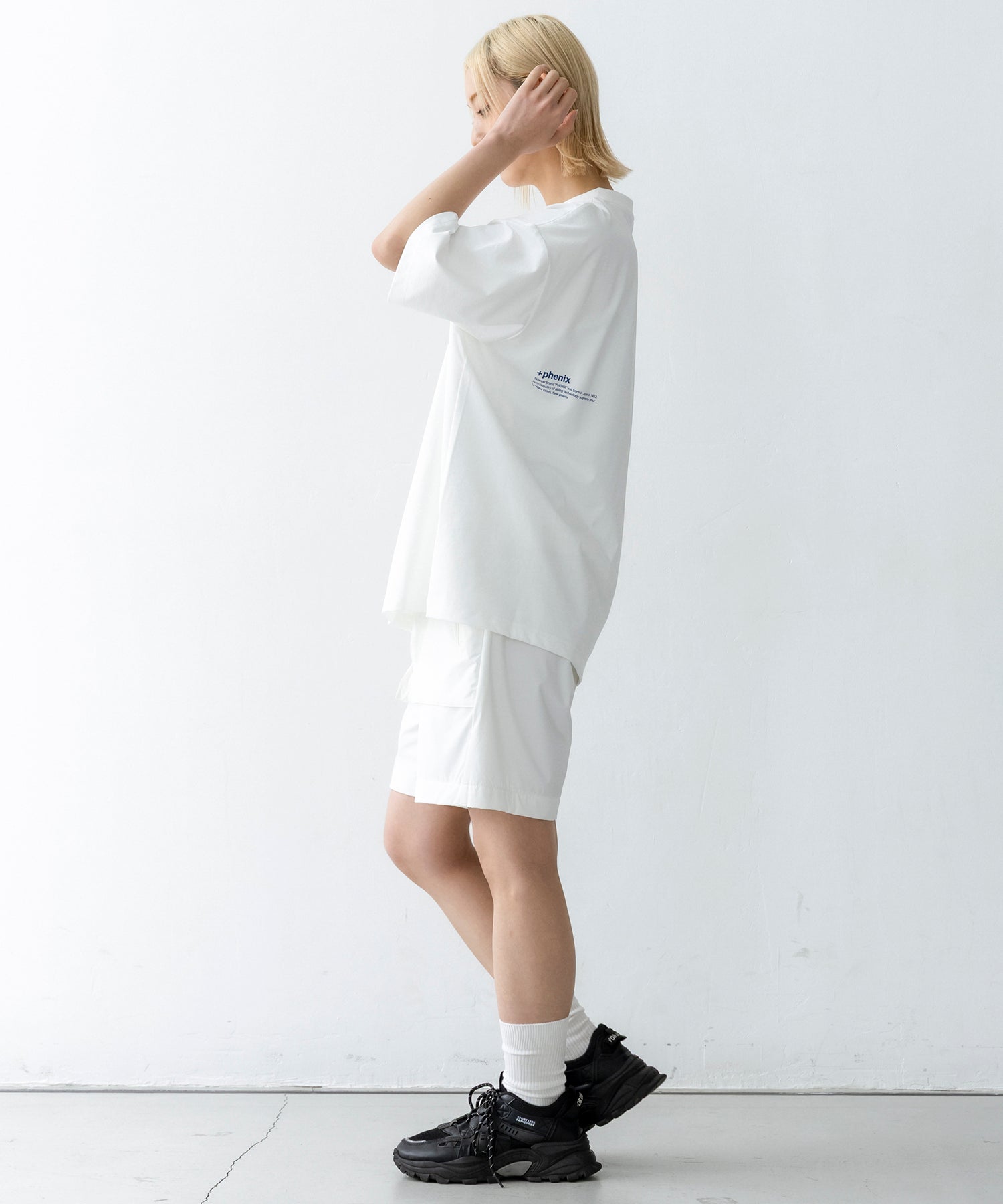 Outlast® TYPOGRAPHY SHORT SLEEVE TEE / タイポグラフィ ショートスリーブTシャツ