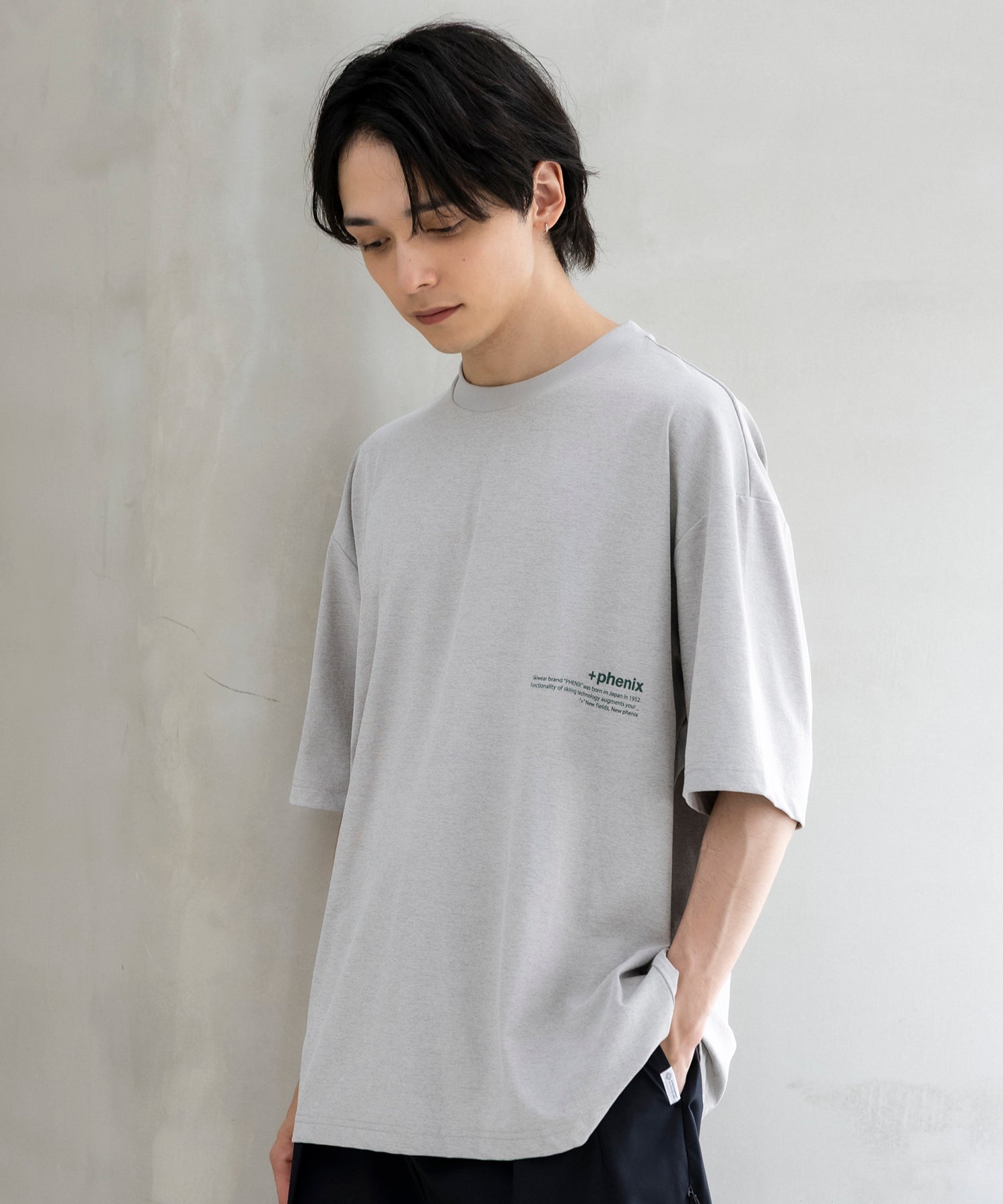 Outlast® TYPOGRAPHY SHORT SLEEVE TEE / タイポグラフィ ショートスリーブTシャツ