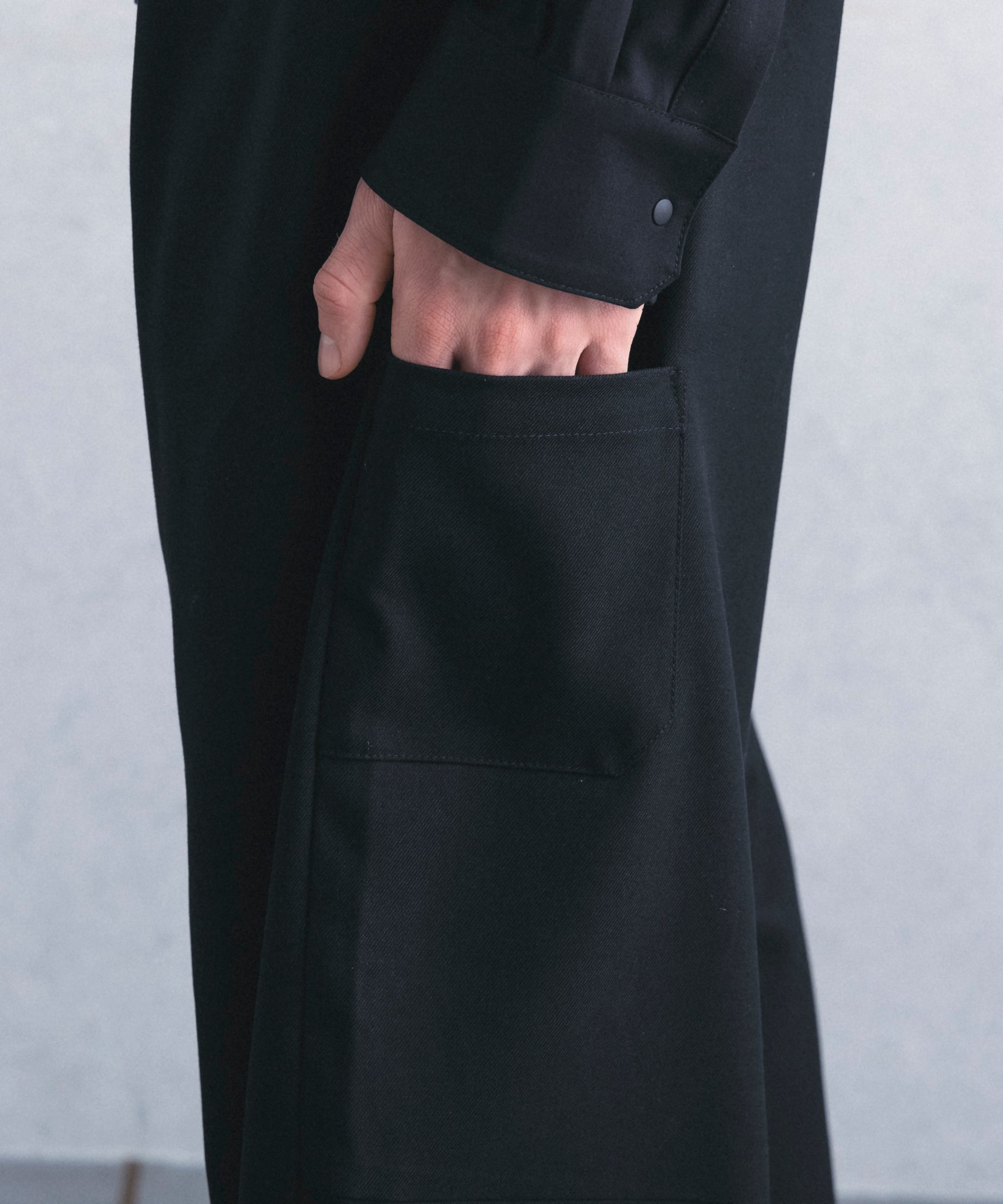 COCOON SILHOUETTE RELAXED PANTS コクーンシルエット リラックス パンツ