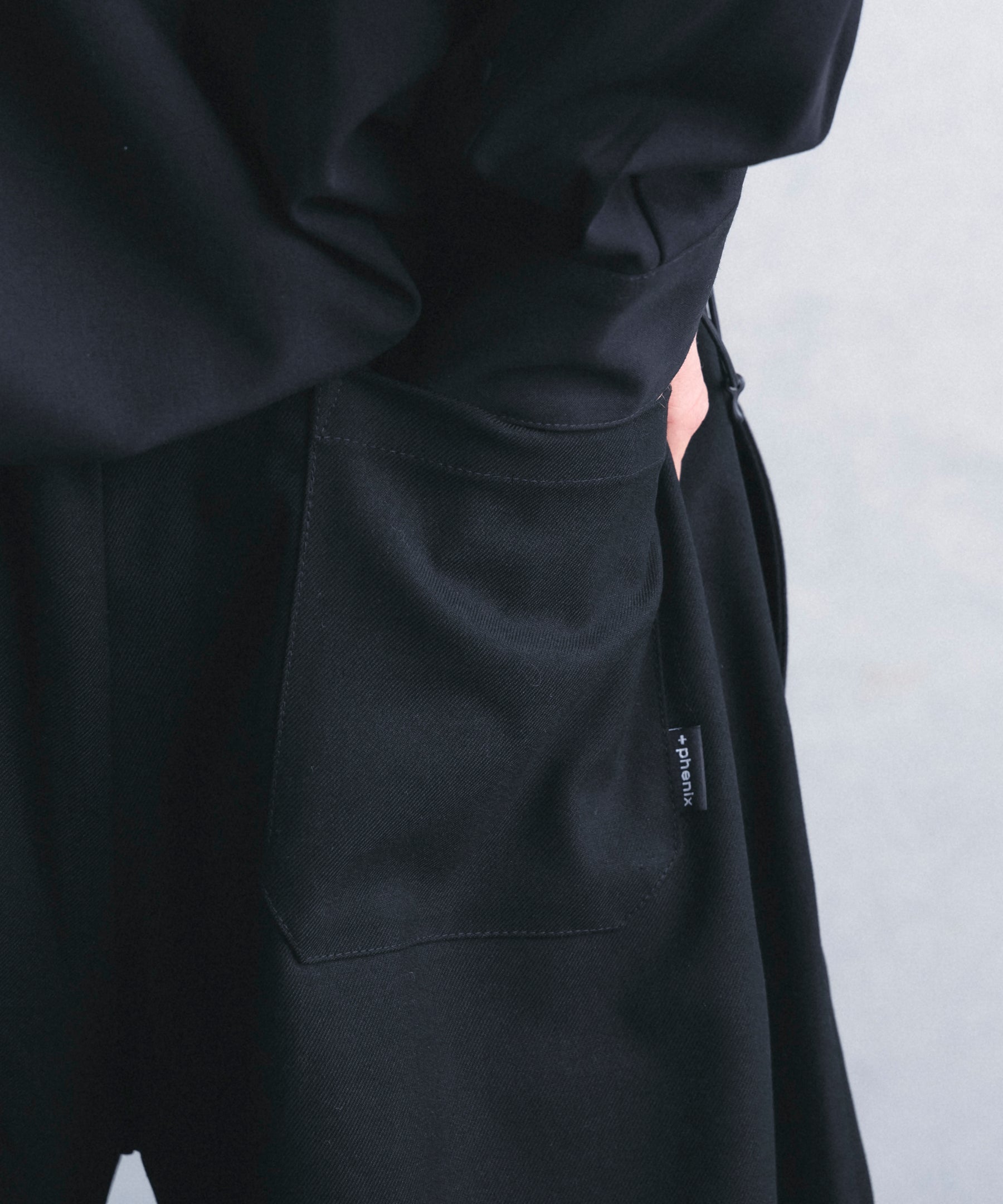 COCOON SILHOUETTE RELAXED PANTS コクーンシルエット リラックス パンツ