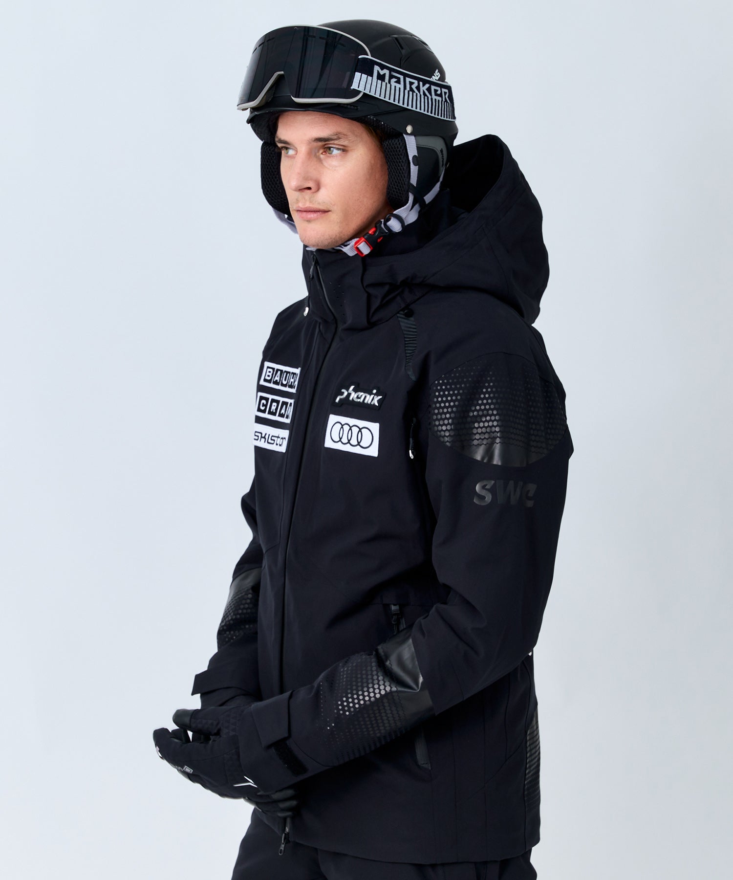 【MENS】Sweden Monotone Logo Ski Jacket / Swedenモノトーンロゴスキージャケット / phenix スキーウェア 26AW / SWEDEN