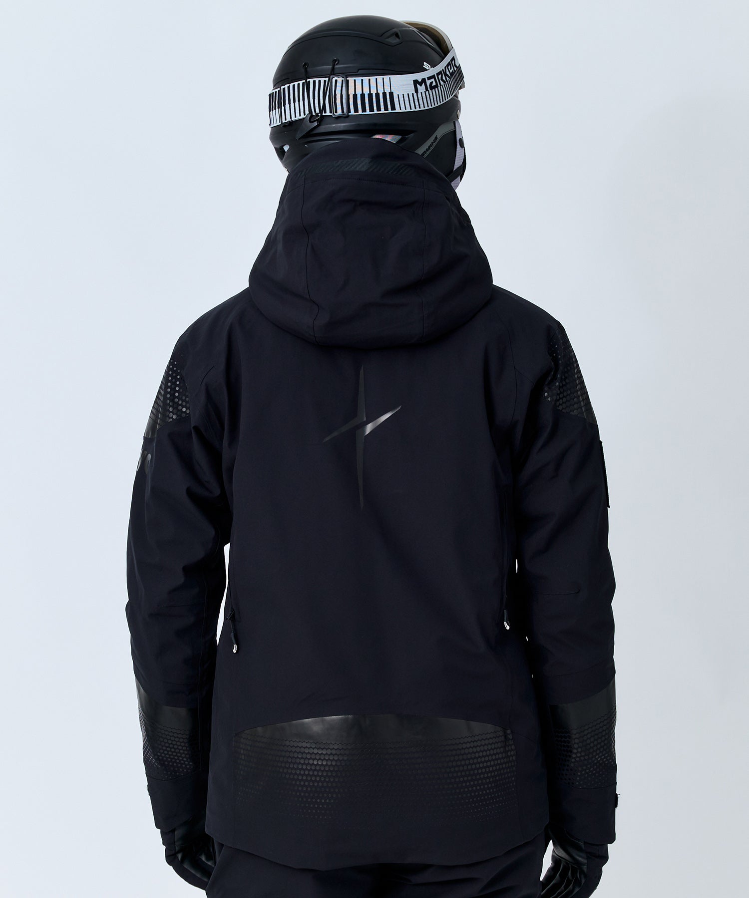 【MENS】Sweden Monotone Logo Ski Jacket / Swedenモノトーンロゴスキージャケット / phenix スキーウェア 26AW / SWEDEN