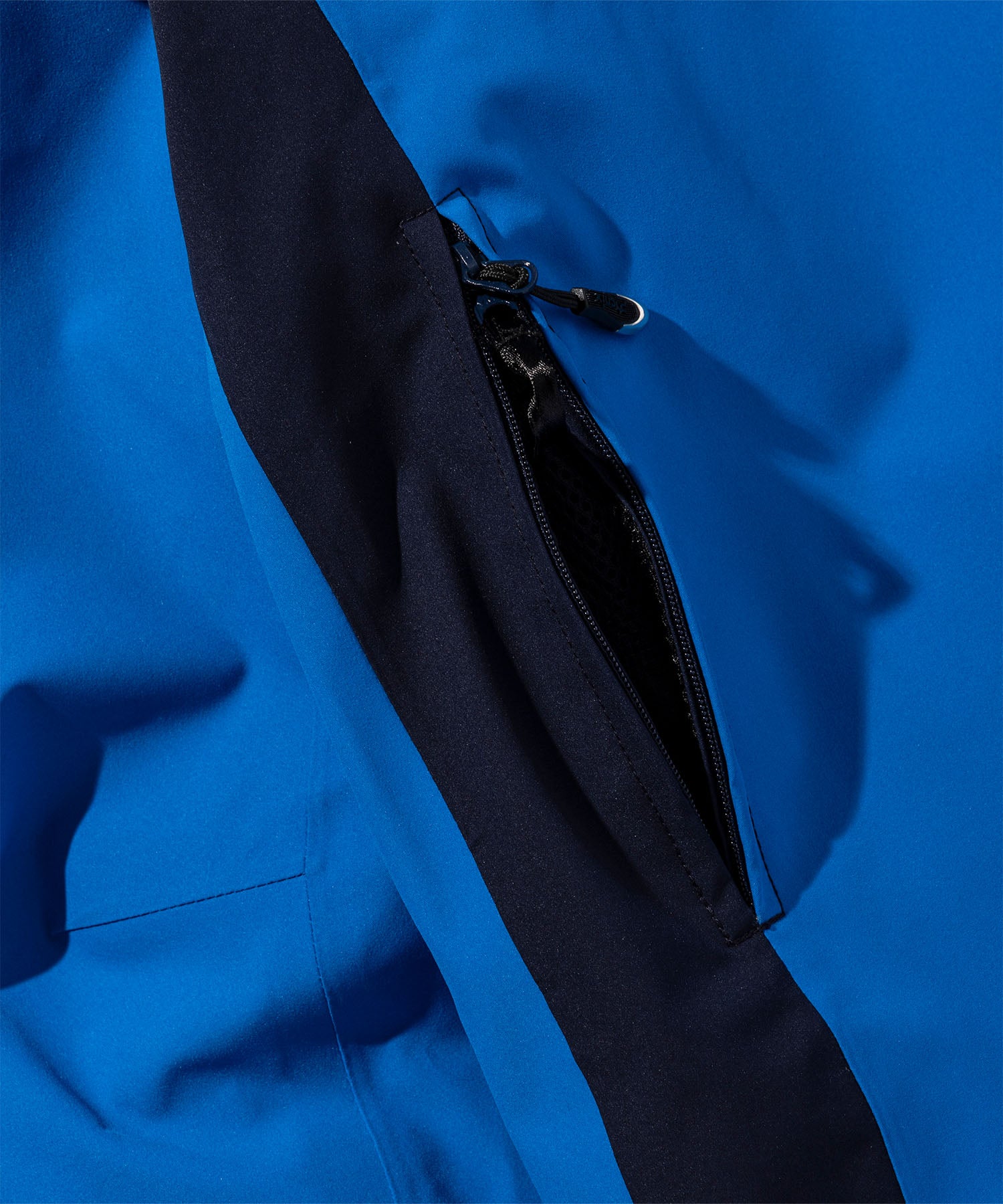 【MENS】Sweden Monotone Logo Ski Jacket / Swedenモノトーンロゴスキージャケット / phenix スキーウェア 26AW / SWEDEN