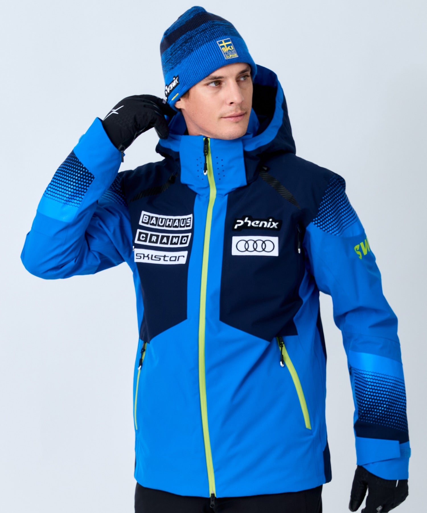 【MENS】Sweden Monotone Logo Ski Jacket / Swedenモノトーンロゴスキージャケット / phenix スキーウェア 26AW / SWEDEN