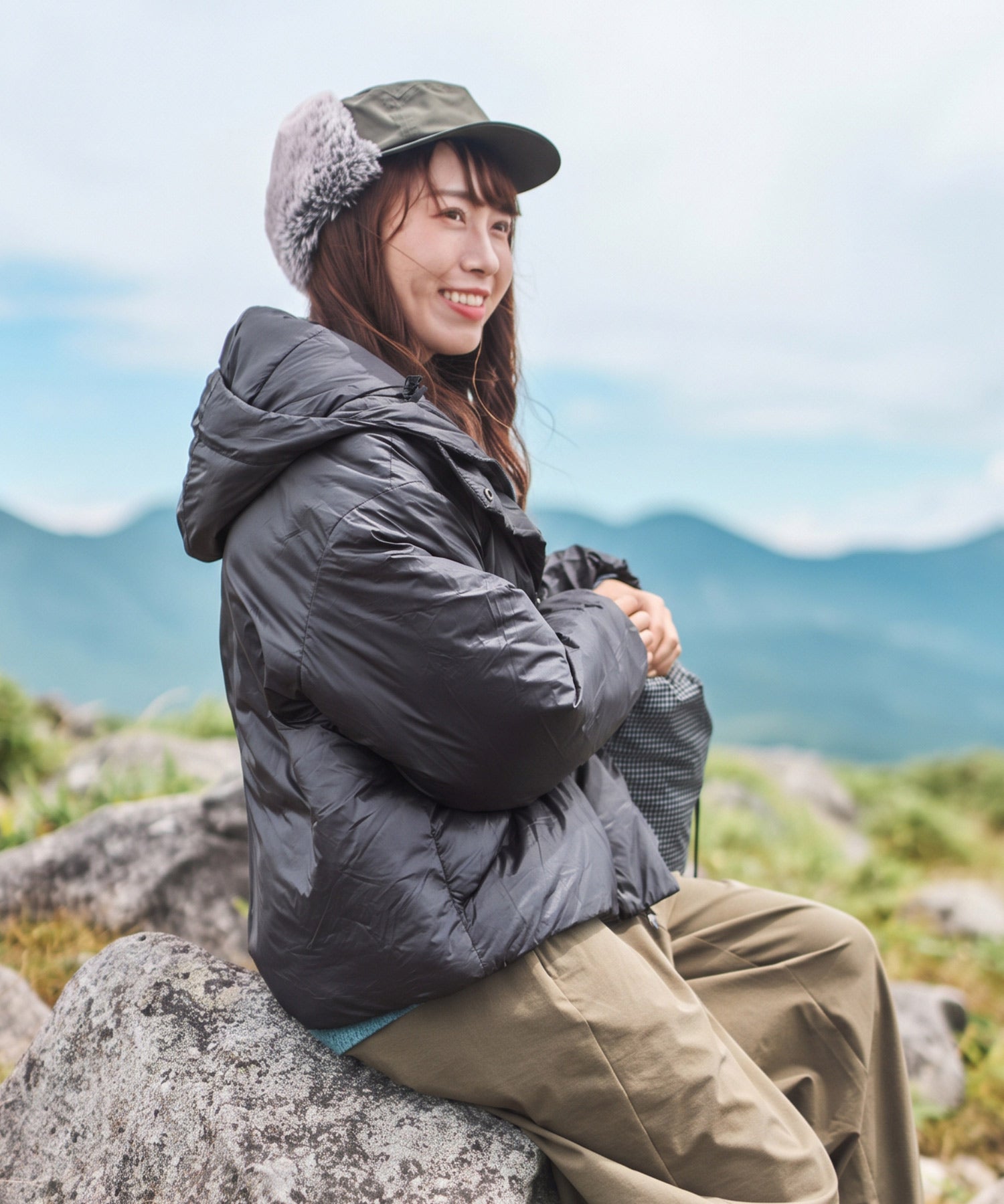 【11月上旬お届け予約商品】ADAPTABLE FLUFFY JACKET / アダプタブルフラッフィー ショートジャケット