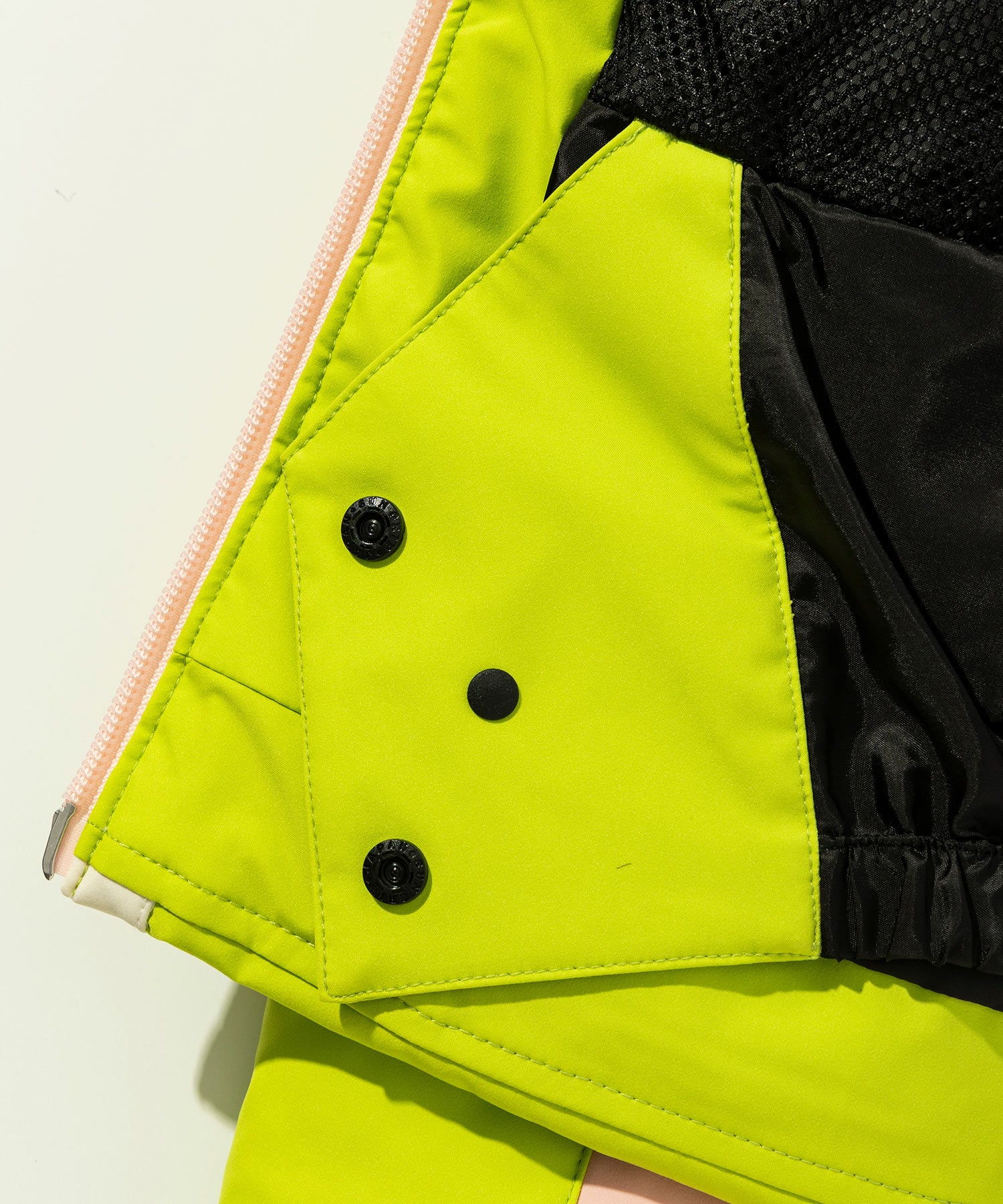 【KIDS/JUNIOR】Frosty Hop Jr Two-Piece / フロスティホップジュニアツーピース / phenix スキーウェア 26AW
